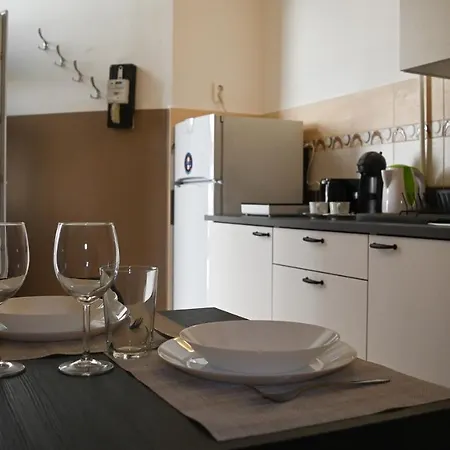 Daire Your In Budapest: Cozy, & Silent *